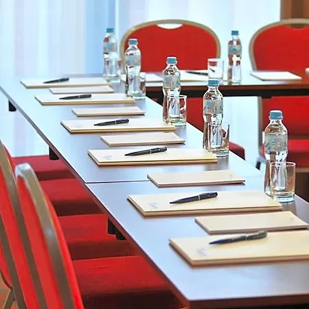 Centrum Wypoczynkowo-konferencyjne Solaris 5*